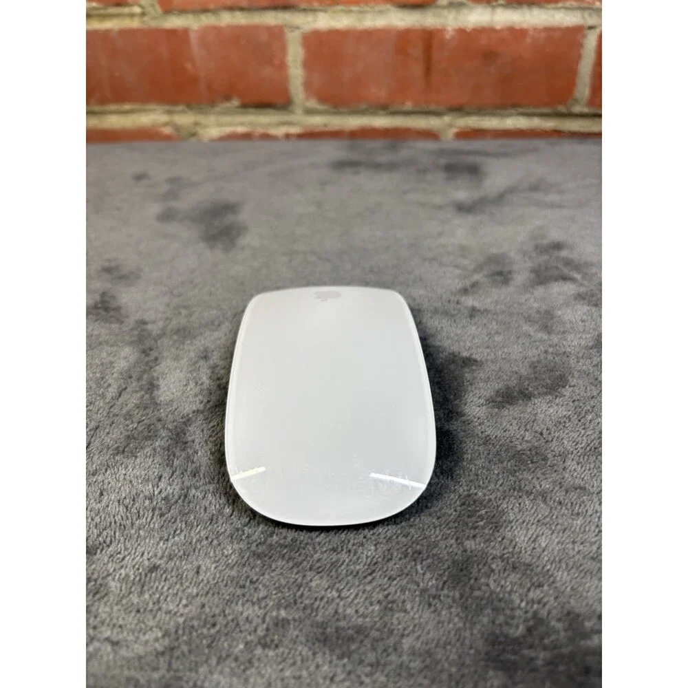 GENUINE Apple Magic Mouse 2 Wireless Silver/Gray A1657 Lightning Tested Working